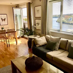 Stylish Quayside 2 Bed With Beautiful River Views Apartment